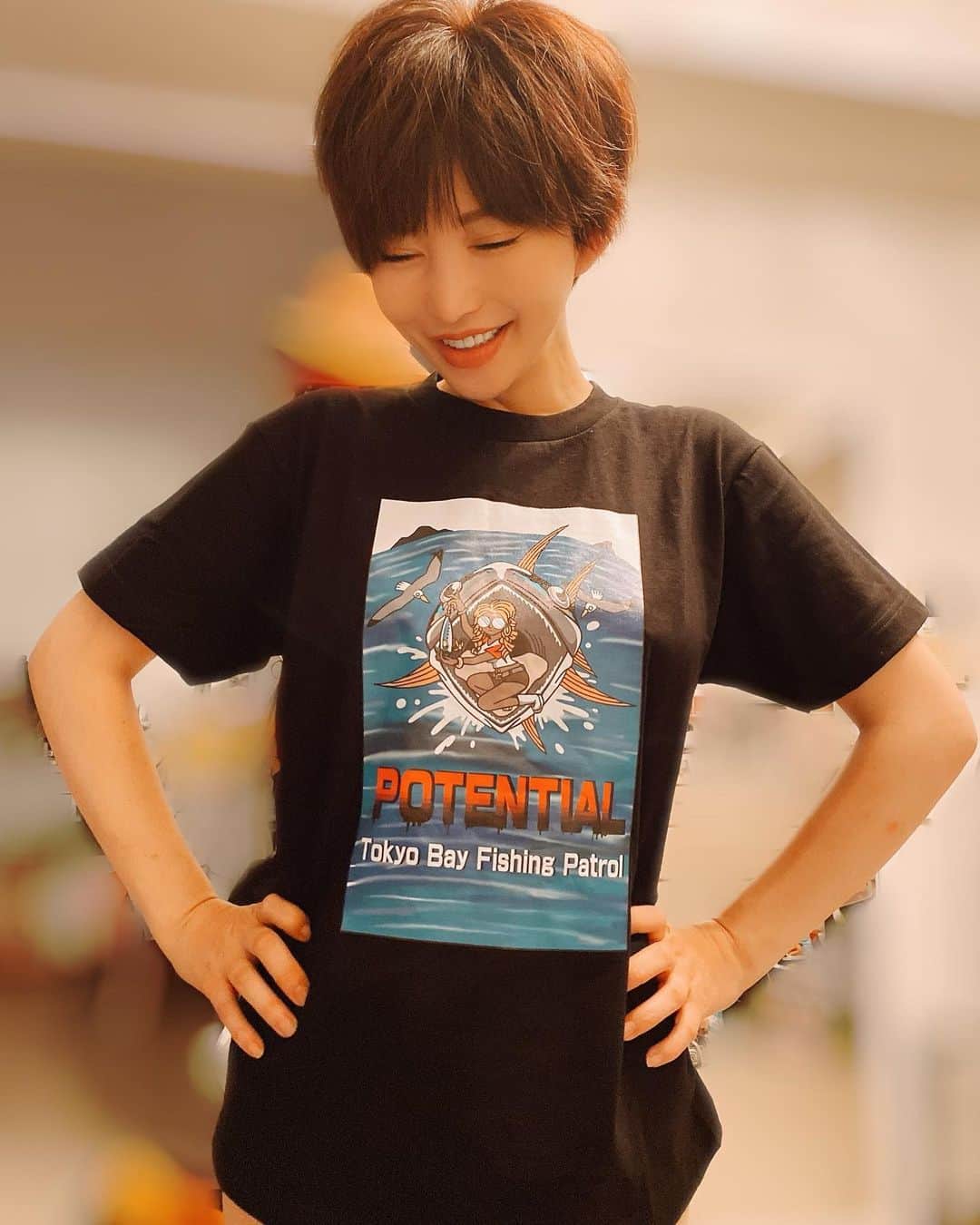 里美ゆりあのインスタグラム：「釣りTシャツ着て早く釣りしたい❤  #釣り #釣り好きな人と繋がりたい  #釣り女子  #potential #色々釣りたい」