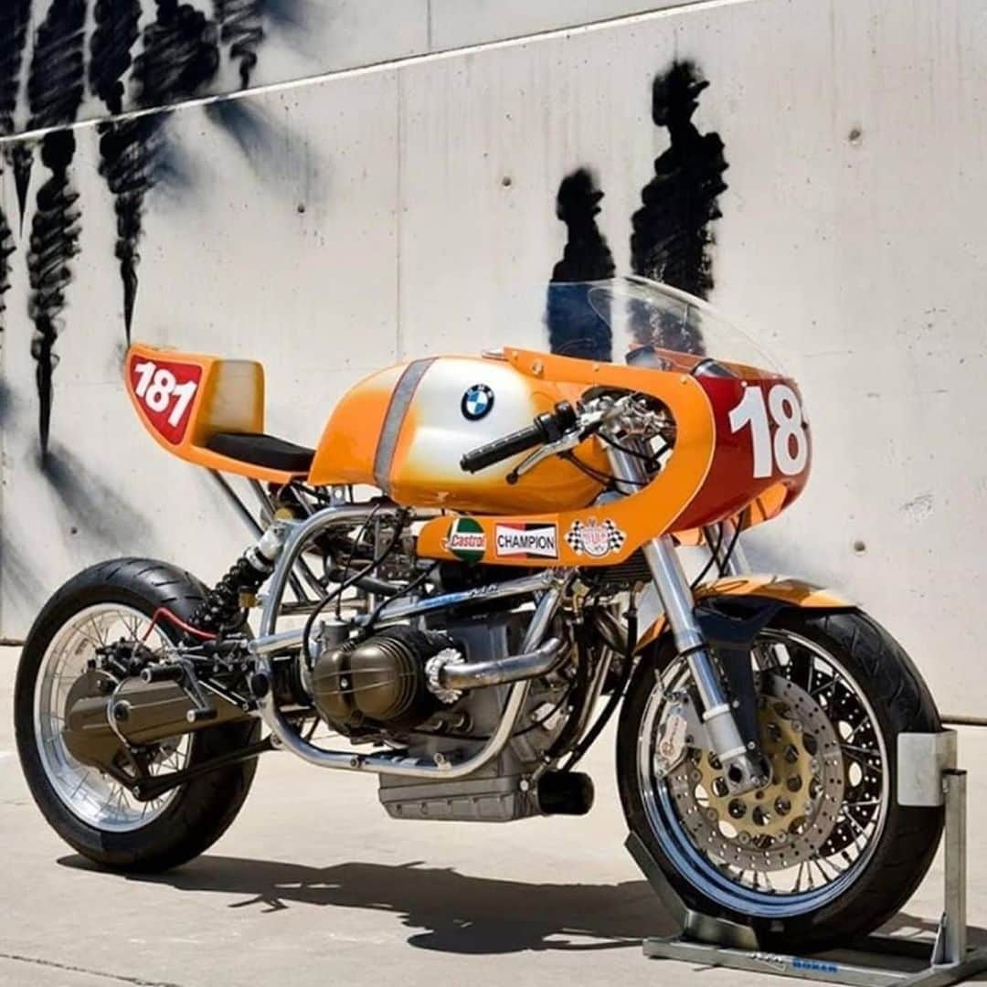 epidemic_motorsさんのインスタグラム写真 - (epidemic_motorsInstagram)「Built by @xtrpepo via @saint_motors_  _ #xtr #xtrpepo #bmw #r90 #gs #racer #design #bike #bikeconstructor . BMW ...DAYTONA」9月8日 0時15分 - epidemic_motors