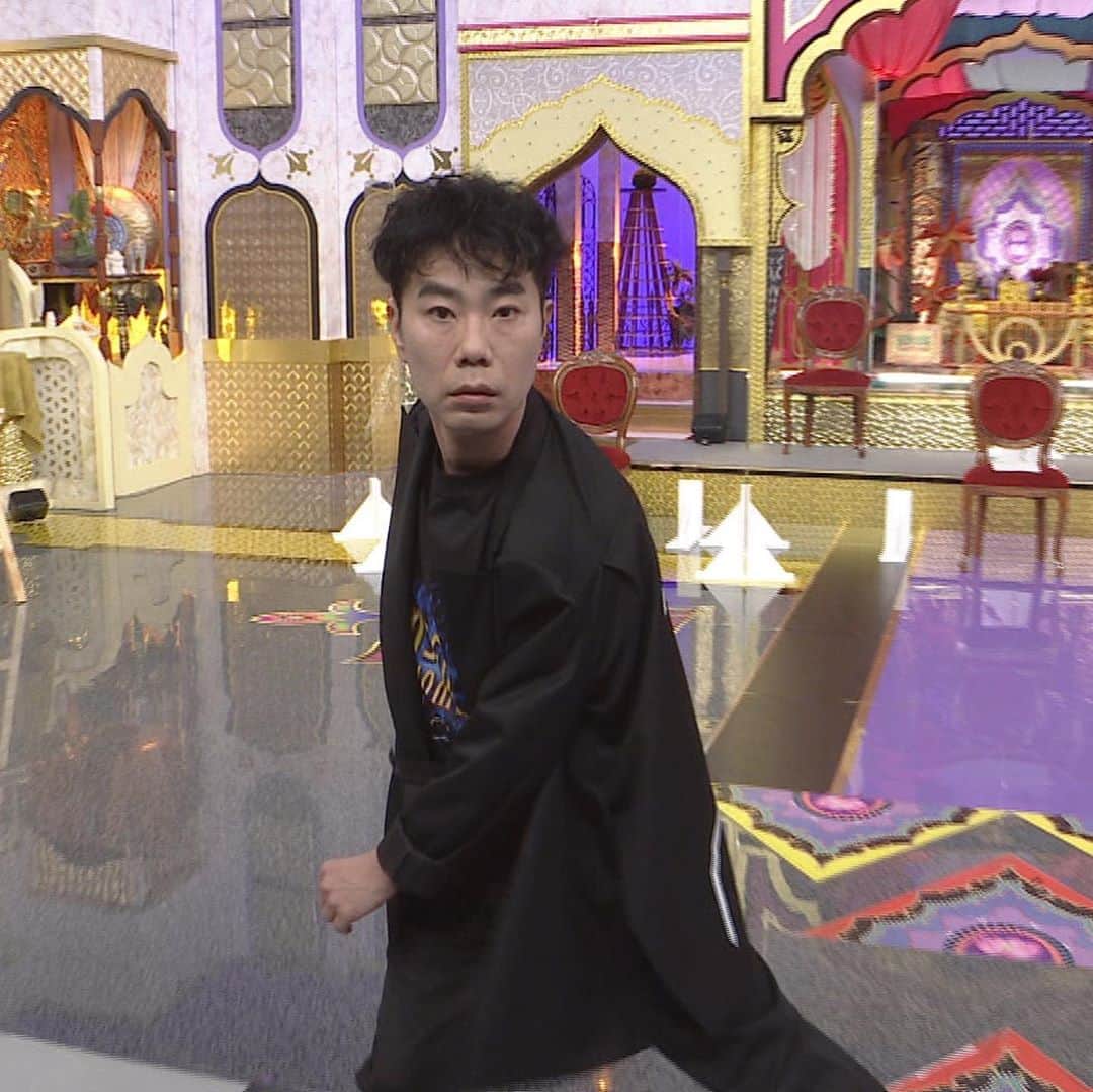 日本テレビ「今夜くらべてみました」さんのインスタグラム写真 - (日本テレビ「今夜くらべてみました」Instagram)「＼9月9日の今くらは？／  ①TWICEや三浦大知など、ゲスト一押しのダンス動画を紹介！ 『踊らずにはいられない女』  ②USJを愛して止まない女子の独特すぎる楽しみ方とは！？ 『ガツガツしすぎるUSJ愛女』  豪華2本立ての2時間スペシャルでお送りします♪ よる７時５６分から！！  #朝日奈央 #小柳ルミ子 #suzuyaka #福田麻貴 #山口厚子 #藤井隆 #木村沙織 #倖田來未 #河北麻友子 #原田ちあき #もえのあずき #陣内智則 #後藤輝基 #SHELLY #指原莉乃 #今夜くらべてみました」9月8日 10時13分 - ntv_konkura