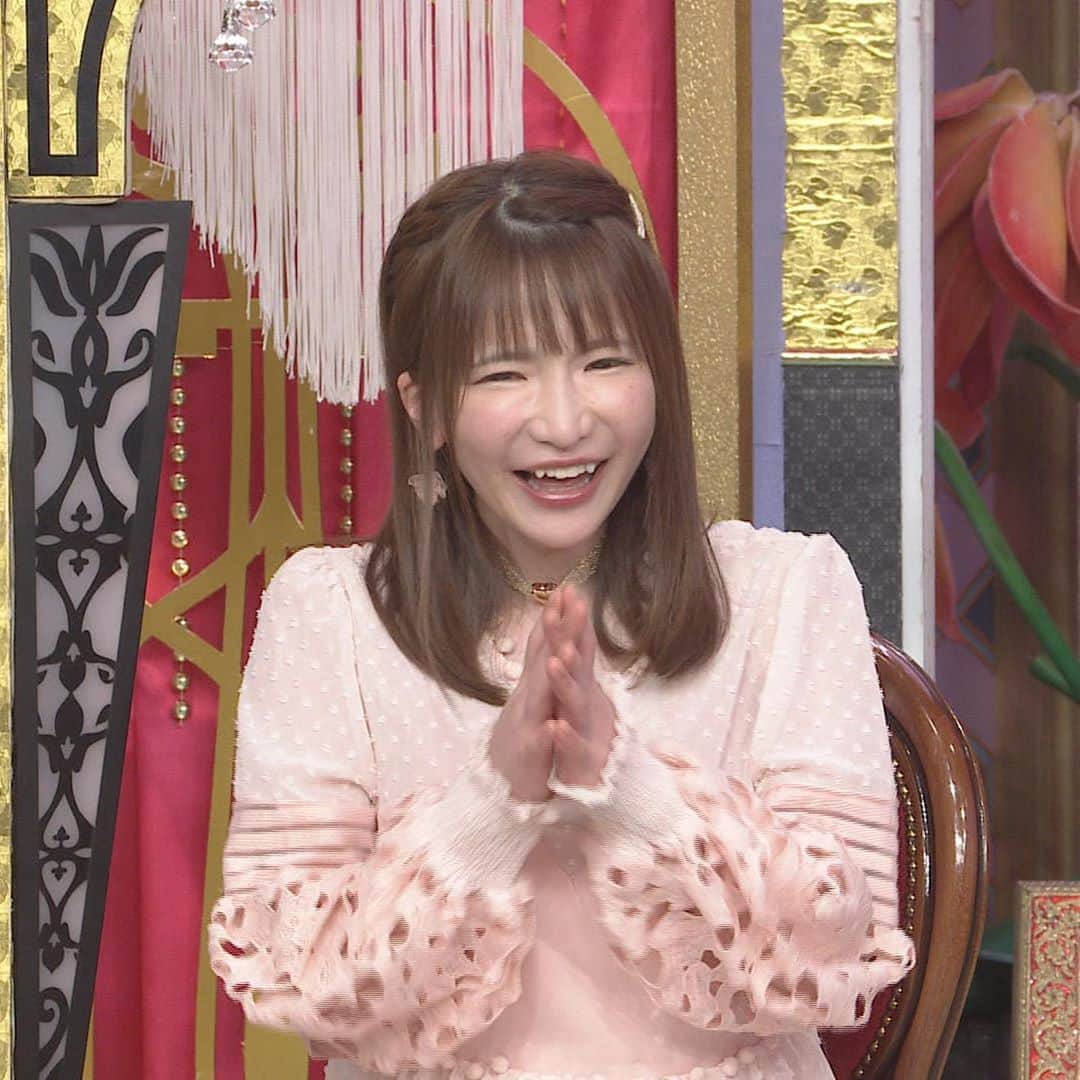 日本テレビ「今夜くらべてみました」さんのインスタグラム写真 - (日本テレビ「今夜くらべてみました」Instagram)「＼9月9日の今くらは？／  ①TWICEや三浦大知など、ゲスト一押しのダンス動画を紹介！ 『踊らずにはいられない女』  ②USJを愛して止まない女子の独特すぎる楽しみ方とは！？ 『ガツガツしすぎるUSJ愛女』  豪華2本立ての2時間スペシャルでお送りします♪ よる７時５６分から！！  #朝日奈央 #小柳ルミ子 #suzuyaka #福田麻貴 #山口厚子 #藤井隆 #木村沙織 #倖田來未 #河北麻友子 #原田ちあき #もえのあずき #陣内智則 #後藤輝基 #SHELLY #指原莉乃 #今夜くらべてみました」9月8日 10時13分 - ntv_konkura
