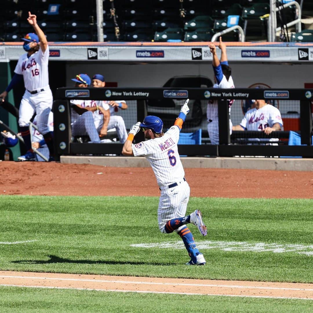 ニューヨーク・メッツさんのインスタグラム写真 - (ニューヨーク・メッツInstagram)「@jeffmcneil805 is CLUTCH! ⚾️💥 #JeffMcNeil #Mets #LGM」9月8日 5時02分 - mets