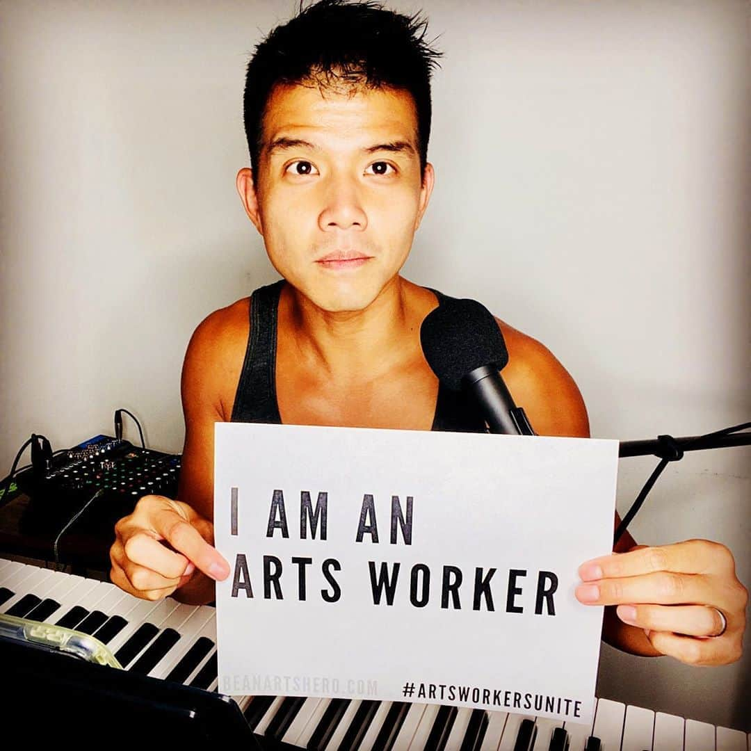 テリー・レオンさんのインスタグラム写真 - (テリー・レオンInstagram)「I AM AN ARTS WORKER. Arts & Culture adds $877B in value to the economy, employs 5.1M people, and is 4.5% of the GDP. @senschumer & @kirstengillibrand, Be An #ArtsHero and support the DAWN Act, allocating $43.85B in relief to the Arts. There can be no full American economic recovery without a robust Arts & Culture recovery. Follow @BeAnArtsHero and visit BeAnArtsHero.com and learn more. #ArtsWorkersUnite #ArtsHero #SaveTheArts」9月8日 5時47分 - tellyleung