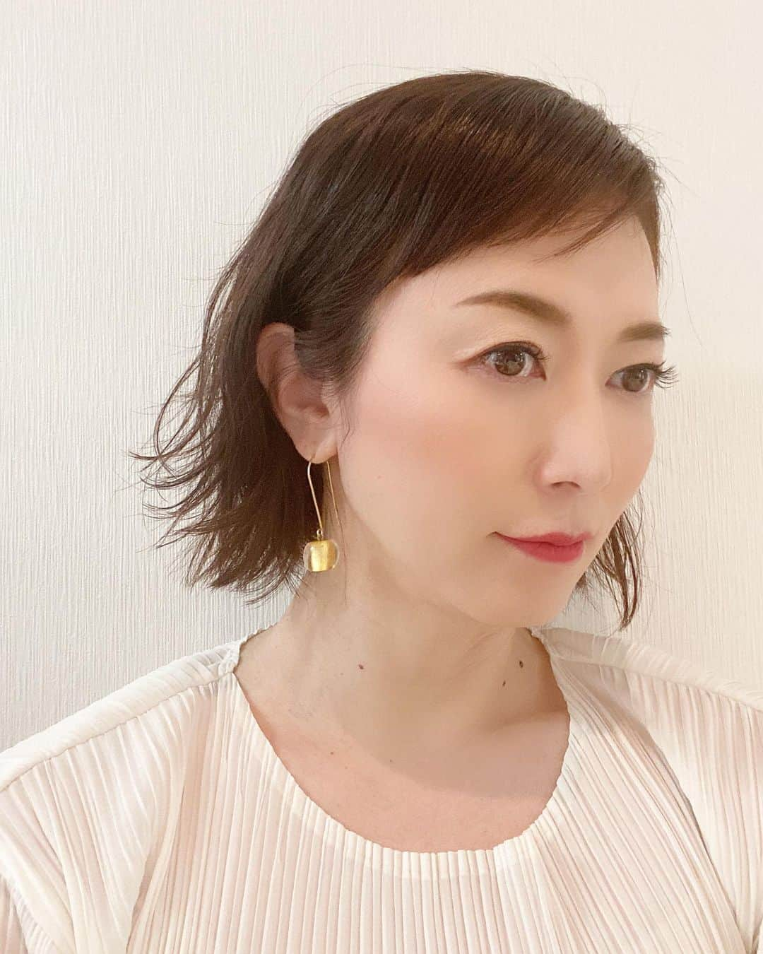 田中雅美さんのインスタグラム写真 - (田中雅美Instagram)「先週の水曜日。 9月2日のテレビ朝日「グッドモーニング」で着用した衣装はこちらでした。  ・ ・  トップス、ボトムス共に @orivarsat_official  アクセサリー @abiste_official  シューズ @revkshop  ・ ・ #テレビ朝日 #テレ朝 #グッドモーニング #衣装」9月8日 11時45分 - tanakamasami_official