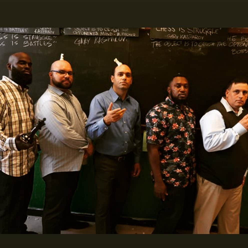 ジョン・レグイザモさんのインスタグラム写真 - (ジョン・レグイザモInstagram)「The real chess champs now!  Ito Paniagua, Marcel Martínez, Rodelay Medina,  Sedrick Roundtree, Gil Luna! #criticalthinking took 2 decades to get this story made!  Why?  Because Hollywood doesn’t give an F about us!」9月8日 6時48分 - johnleguizamo