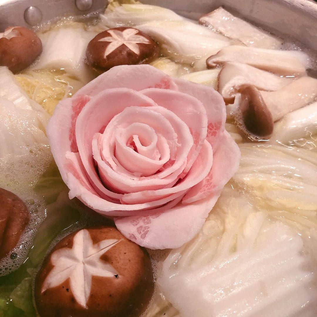 のインスタグラム：「今月末から沖縄！！  コロナで大変な時期ですが、 頑張りましょ！」