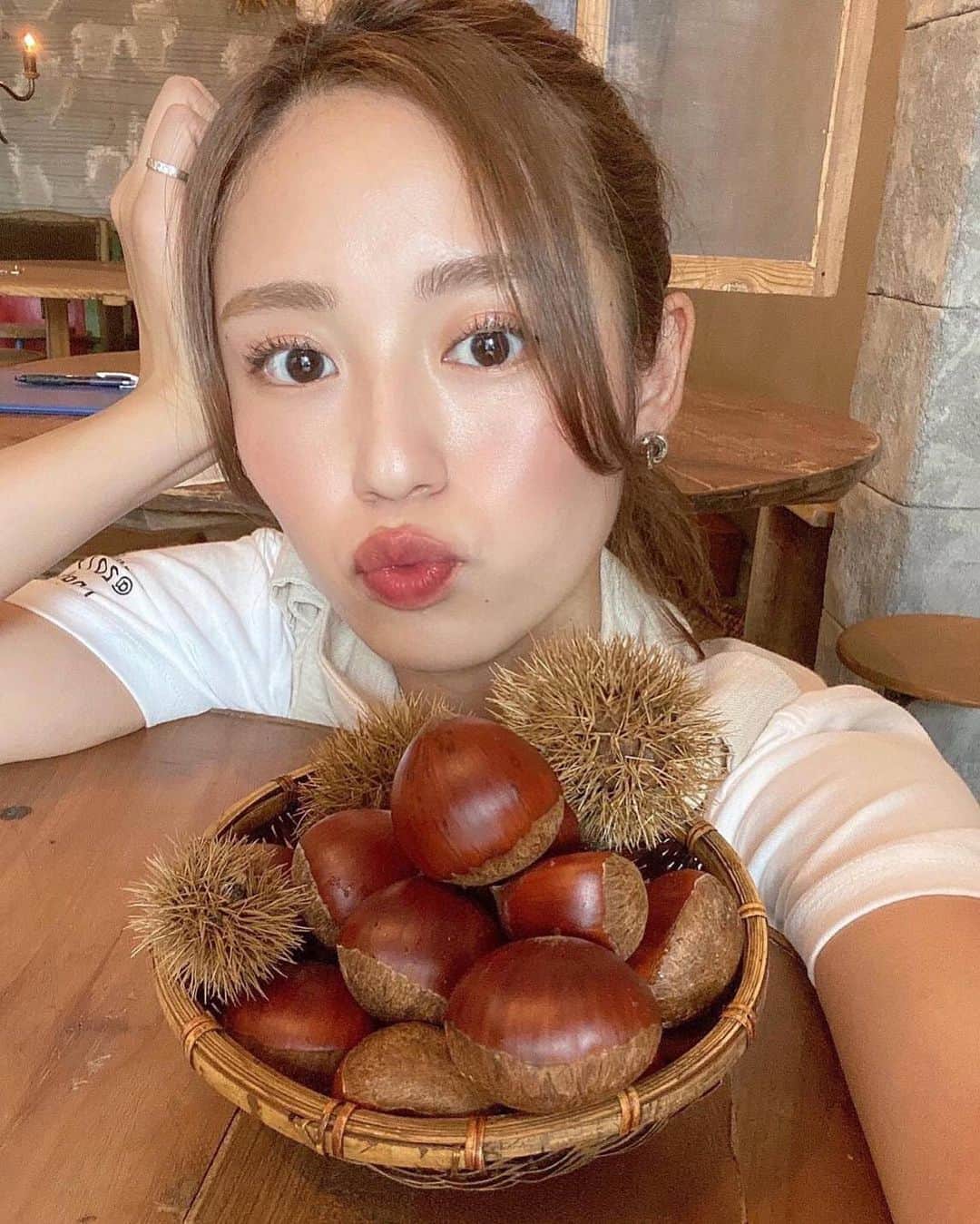 のインスタグラム：「あす9/9の特集は☀️#ララランチ 🍽 テーマは、秋を探して…🍁  秋の味覚が目白押し❗️ 高級食材、松茸も…👀👀  #バリはや #秋の味覚 #ランチ #みずほ」