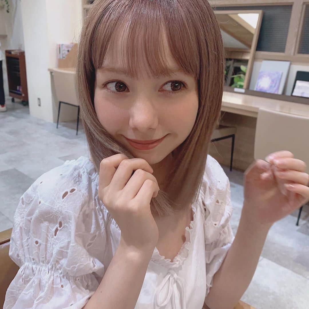 柴田あやなさんのインスタグラム写真 - (柴田あやなInstagram)「まみさんcut ✂︎ いつもメンテナンスありがとうございます❤︎  きのうストーリーの質問コーナーたくさん送ってくれてありがとう！めちゃくちゃ楽しい気持ちのままで寝落ちした！！！！みんなと話すの楽しい🙌🏻」9月8日 20時58分 - shibaobasan