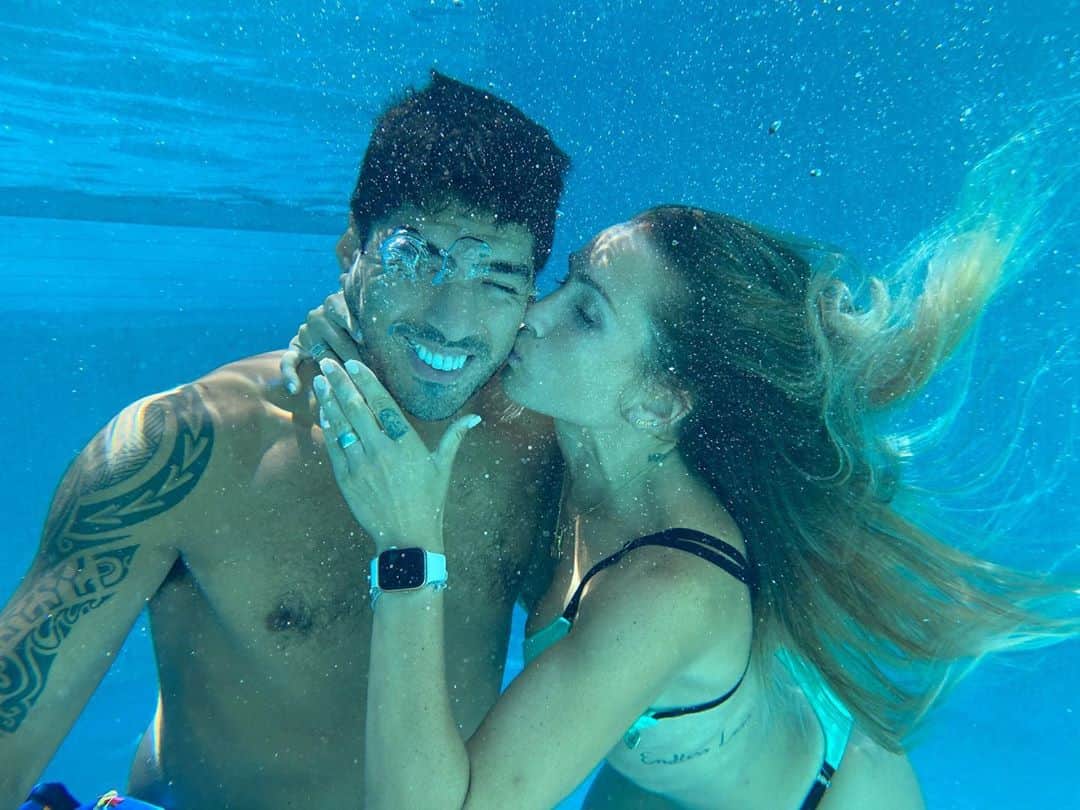ソフィア・バルビのインスタグラム：「Sos todo lo que esta bien! Te amo! 😍❤️」