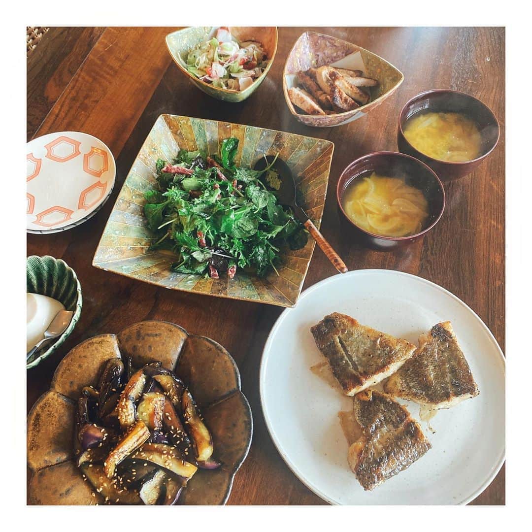 のインスタグラム：「今日の夜はドラマの撮影があったので 晩ご飯は夕方の5時‼︎ これがママの味だよ。 忘れないでね。 美味しく食べてくれてありがとう。  #munehiroキッチン #紗理奈流dining」