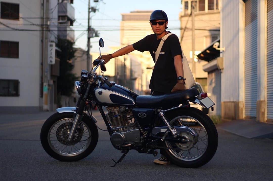 今井将人さんのインスタグラム写真 - (今井将人Instagram)「二輪免許を取得し、遂に念願のSR400を納車しました！  正直、自分で言うのもなんですが、バリ渋です！ カッコ良すぎます！  バイク屋ほ〜むさん、色々とありがとうございました！ @kittan81983  #SR400」9月8日 19時44分 - imairai8