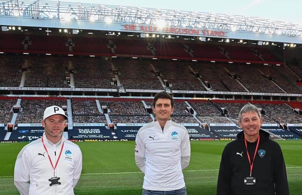 ブライアン・ロブソンのインスタグラム：「What a great few days raising money for @Socceraid @unicef a fantastic group of people to spend time with, look forward to next time.」