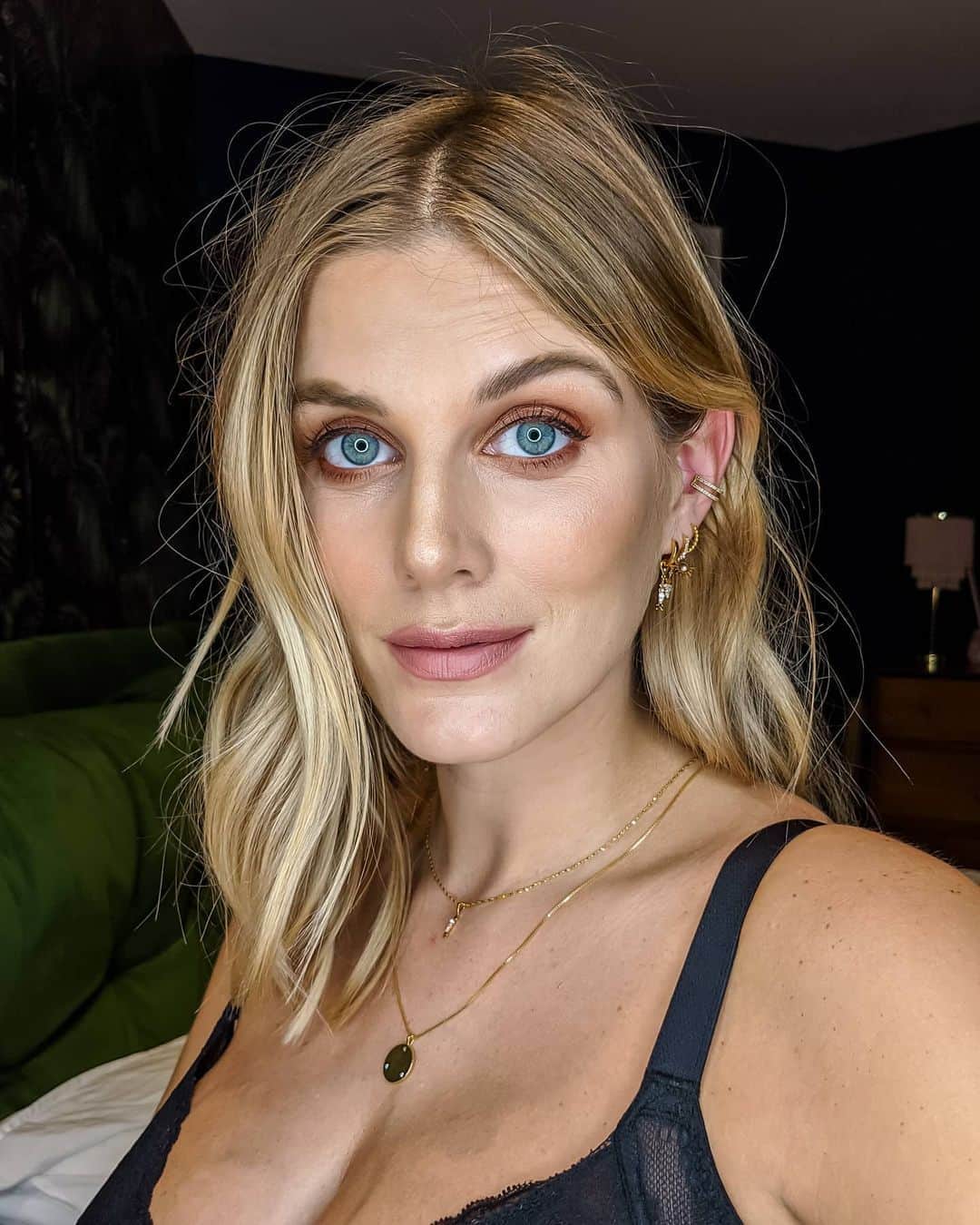 Ashley Jamesさんのインスタグラム写真 - (Ashley JamesInstagram)「Charmed, I'm sure. 💗✨ AD: I'm currently obsessed with my ears, especially now I've stacked my earrings with the new @astridandmiyu charms. 🌞🏹⭐ I don't know if you remember, but I got my third ear piercings done just before lockdown (at the Astrid & Miyu store) and this is the first time I've put hoops in them. I've added three different charms onto the hoops and I just love the meanings behind them.  The Sun + Pearl symbolizes new life & strength (perfect for the baby), and the Arrow signifies protection (I need this for me and the baby over the next few months). 🤸🏼✨ I do love how much I can switch up my the same earrings for different days. I've shown in my stories a close up of all the charms and what the hoops look like on their own. Still can't believe these are my ears. 👂🤭✨ #astridandmiyu #inAM」9月8日 20時23分 - ashleylouisejames