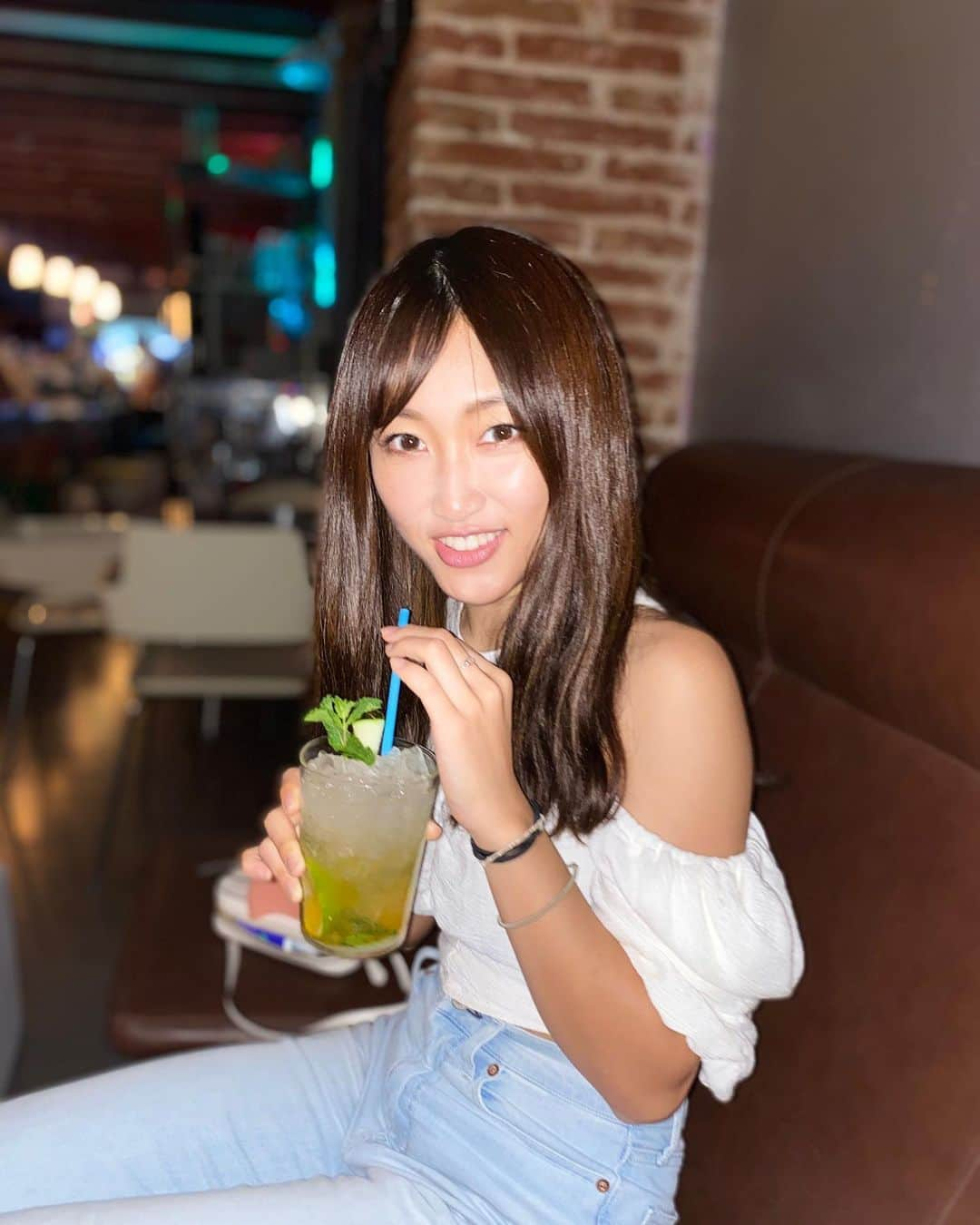 上枝恵美加さんのインスタグラム写真 - (上枝恵美加Instagram)「🍹× 😷  ． #mojito #LifeinSpain #summertime #スライドしてね」9月8日 20時30分 - emika_kamieda