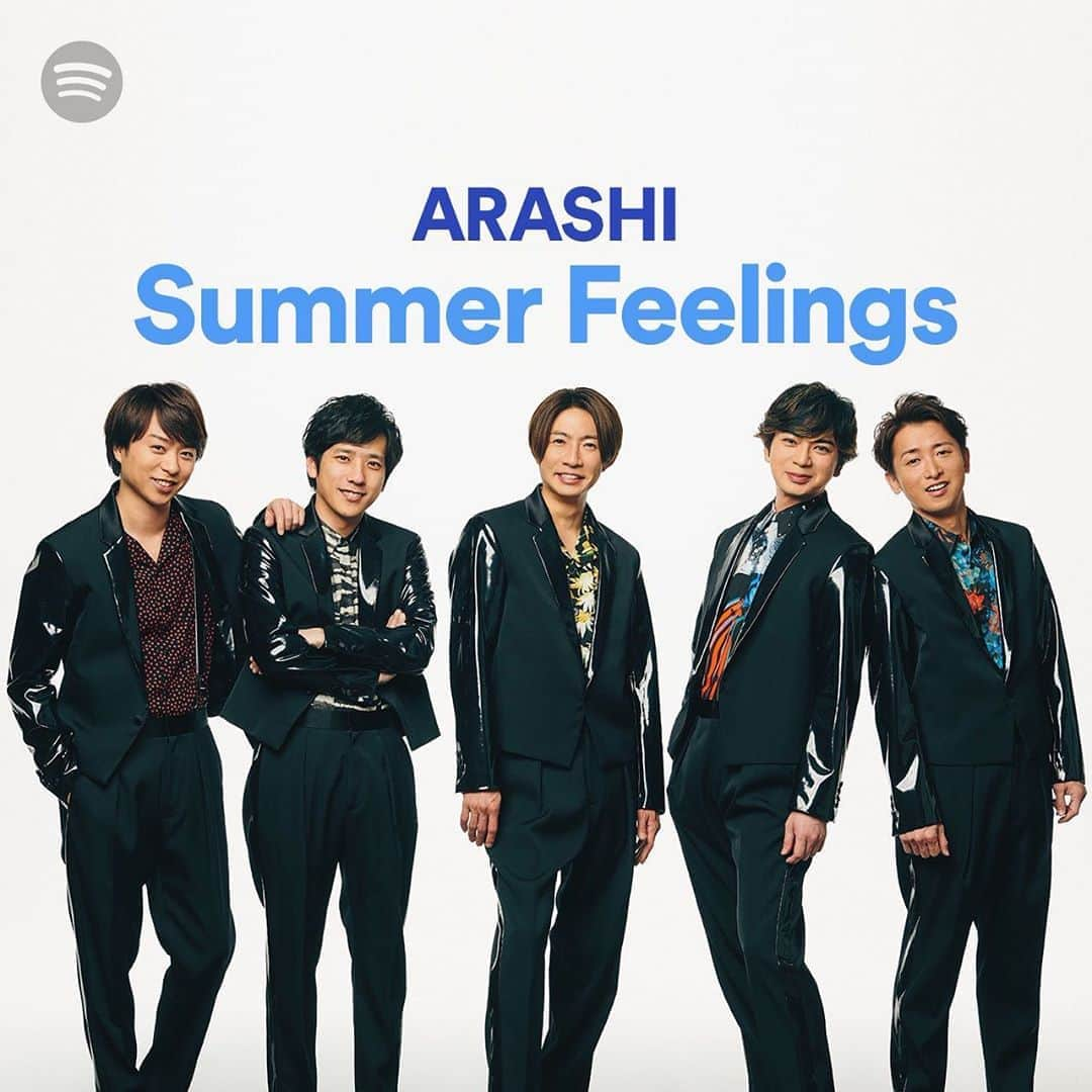 嵐（ARASHI）さんのインスタグラム写真 - (嵐（ARASHI）Instagram)「@spotifyjp で新しいプレイリスト “ARASHI Summer Feelings” を公開！🏖✨﻿ 夏の終わりに、「IN THE SUMMER」とメンバーそれぞれがセレクトした楽曲を音声コメントとあわせて楽しんでね🎶﻿ ﻿ Listen to the "ARASHI Summer Feelings" playlist, new on @spotify ！﻿ Relax with "IN THE SUMMER" as well as additional song selections and commentary from each member!　﻿ ﻿ http://spoti.fi/ARASHISummerFeelings﻿ ﻿ #ARASHI #INTHESUMMER #ARASHIonSpotify」9月8日 12時00分 - arashi_5_official