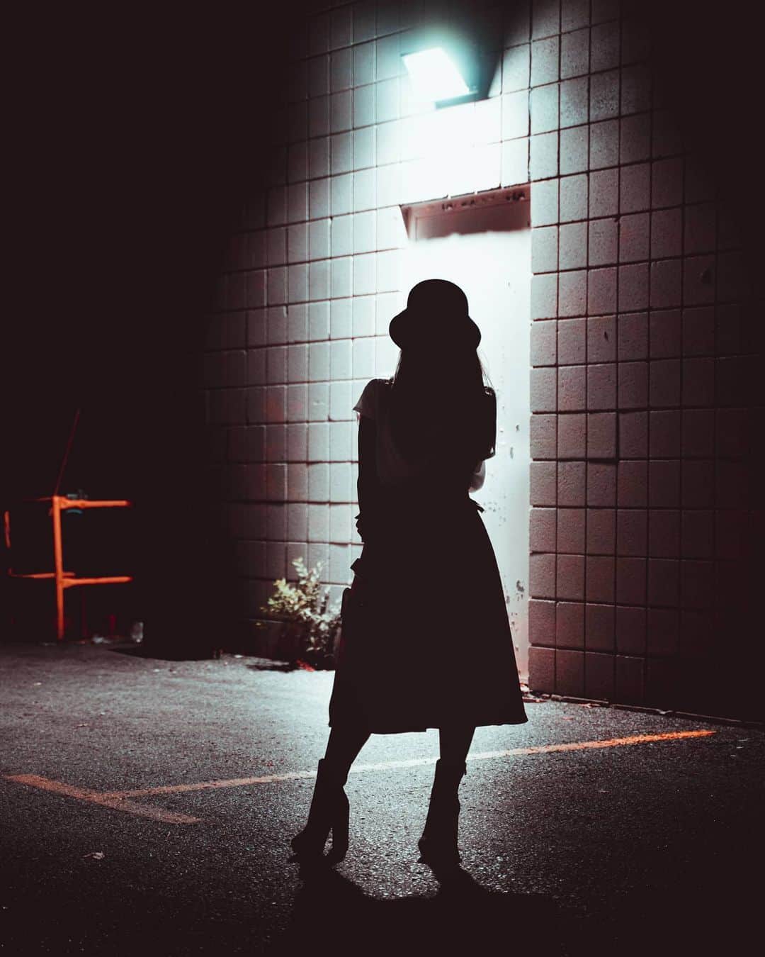 ローマン・サドフスキーのインスタグラム：「Mad Tokyo Ghoul vibes. #rizekamishiro #tokyoghoul #photography #romskyphotography」