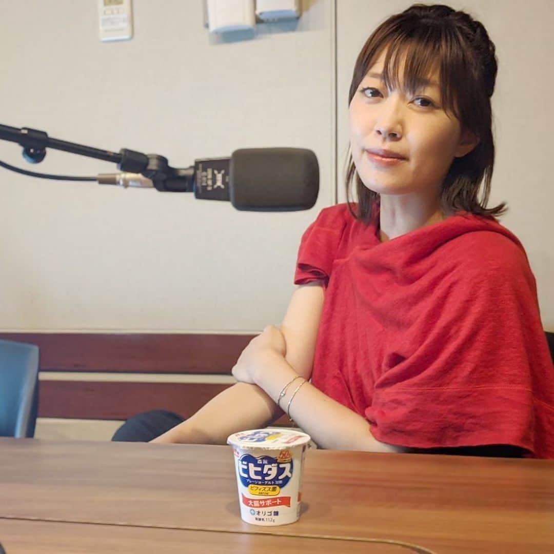 のインスタグラム：「ビヒダスは凍らせても美味しいんですよ フローズンビヒダス、お試しくださいな😋  #森永乳業 #cafetalk #ビヒダス #ビヒダスヨーグルト #ヨーグルト #フローズンヨーグルト  #腸内フローラ #善玉菌 #乳酸菌 #ビフィズス菌BB536」