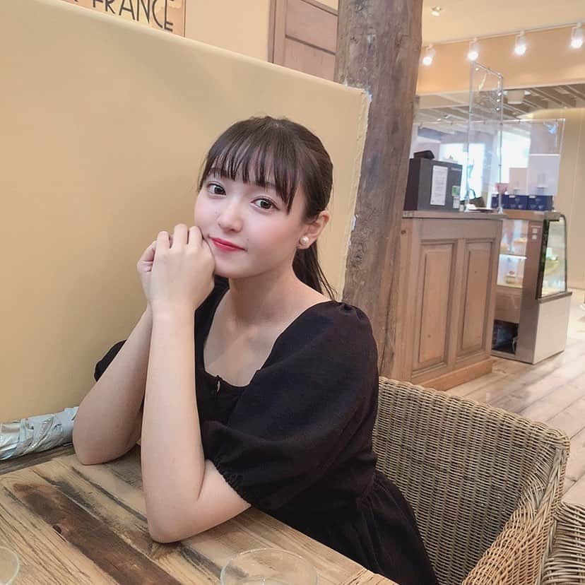 のインスタグラム：「皆さんこんにちは🌞 ・ 第2弾の配信イベントが終わって1週間の休み🌱何をしようかなと思いましたが家でやる趣味がない...(笑)て事でパズルをやってみました💓普段やらない事なので久々に集中して楽しめました😌 ・ 皆さんの家でできる趣味は何ですか？？コメントで教えてください☺️ ・ 本日も投票宜しくお願い致します👣✨ @mstoyo20_02  ・ #ミスコン #ミスミスター東洋2020 #ミスコンテスト #東洋大学 #カフェ好きな人と繋がりたい #カフェすたぐらむ #ケーキ #instagram #instagood #like4like #l4l #tokyo #cafe #cafestagram #miss #misscontest #japan」