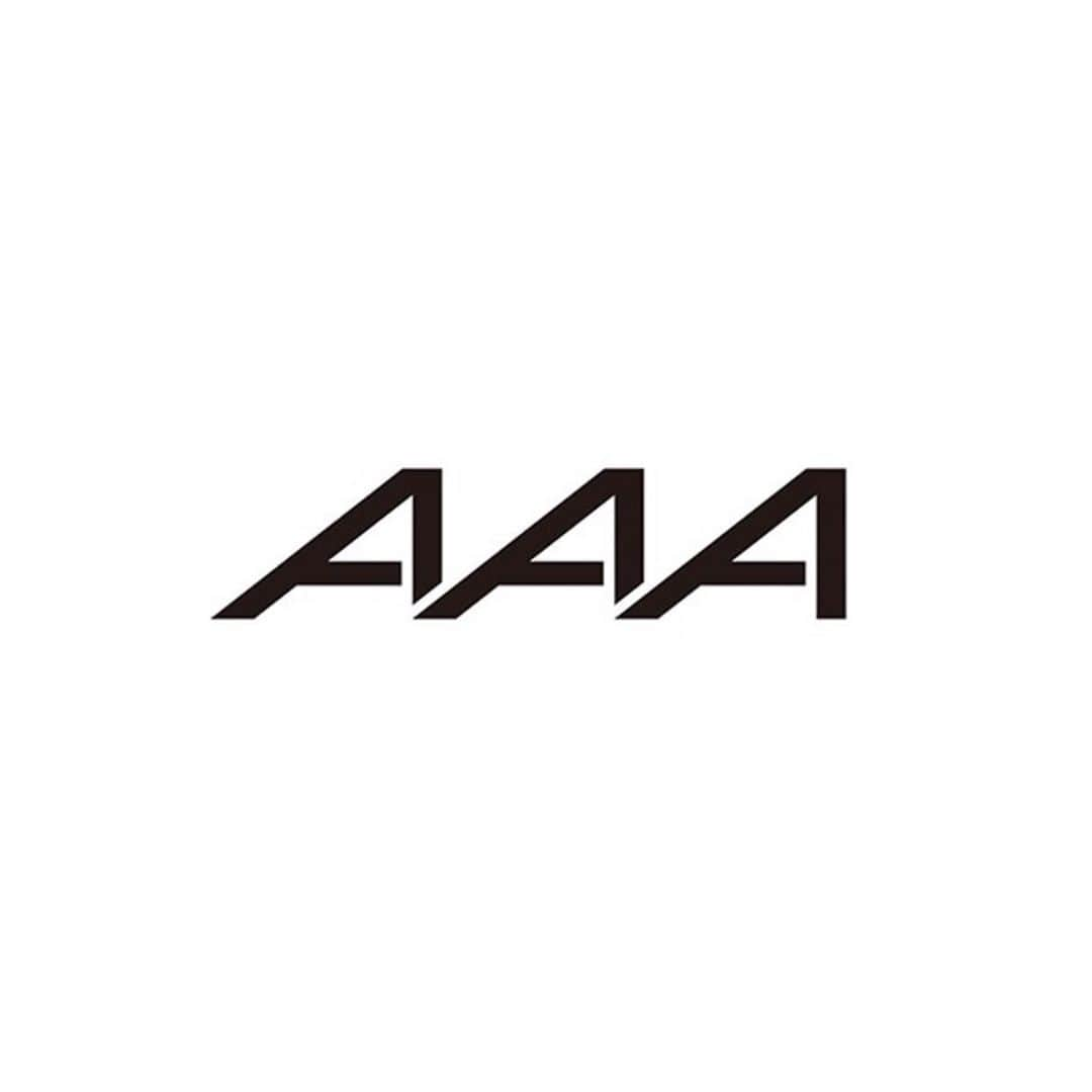 AAAのインスタグラム：「―――――――――﻿ ﻿ 【AAA DOME TOUR 2020】に関するお知らせ﻿ ﻿ ―――――――――﻿ ﻿ いつもAAAを応援いただき、誠にありがとうございます。﻿ ﻿ 2020年11月7日(土)から開催予定の【AAA DOME TOUR 2020】につきまして、皆様に開催の可否を最終検討中であることを報告いたします。﻿ ﻿ 現在、新型コロナウイルスの感染拡大を受けた大規模イベントなどの参加人数制限の撤廃延長をはじめ、感染状況とそれに伴う政府及び各自治体等から発せられる正確な情報を踏まえ、当ライブ開催の可否を慎重に検討・協議しております。﻿ ﻿ そしてご来場されるファンの皆様はもちろんのこと、メンバーやスタッフの健康と安全を最優先に考慮いたしました上での判断を近日中に発表させていただきます。﻿ ﻿ 決定次第、オフィシャルサイトおよびファンクラブサイトにてご案内させていただきますので、今しばらくお待ちください。﻿ ﻿ 何卒ご理解賜りますようお願い申し上げます。﻿ ﻿ ▼AAAオフィシャルサイト﻿ https://avex.jp/aaa/news/detail.php?id=1085889﻿」