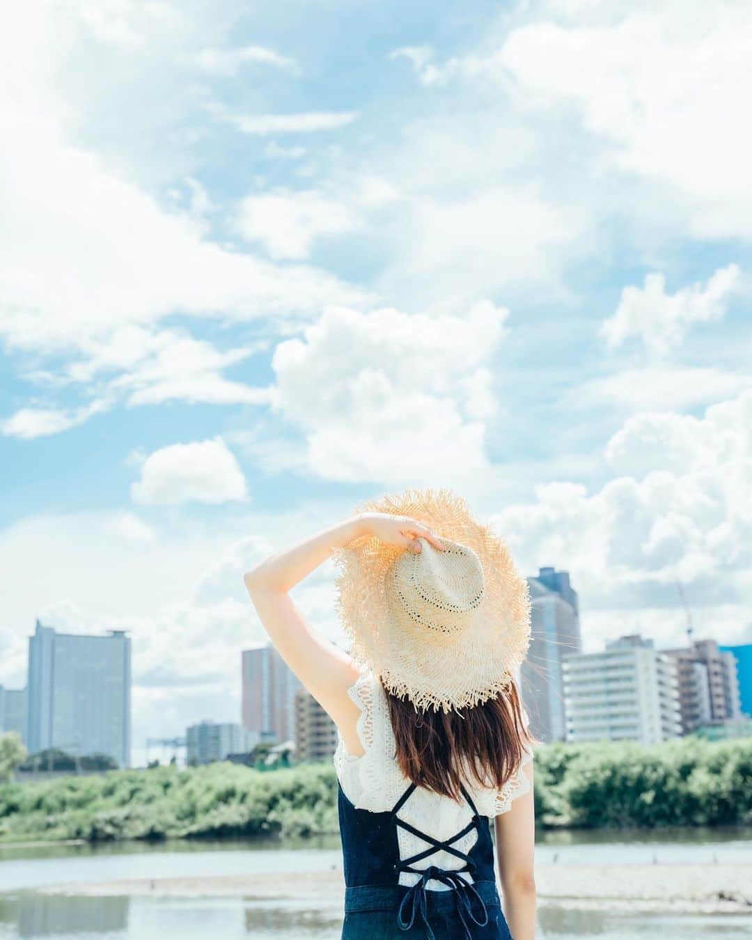 渥美友里恵のインスタグラム：「「夏の思い出」 憧れてた#透明感のある世界 だー！ ありがとうございます☺︎  📸by @minase812   ﻿」