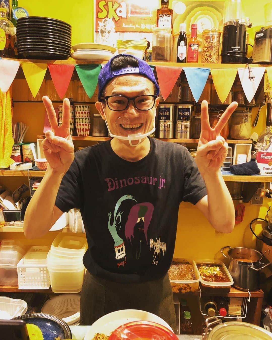 橋本塁さんのインスタグラム写真 - (橋本塁Instagram)「今日はオープン直後に天神橋にあるスパイスカレーの🍛超名店「ハルモニア」へダッシュで行ってきました！念願！インド🇮🇳で3年住んでた身としては身体が喜ぶスパイス祭りでした！オーナーのレイザーズエッジのケンジ君にも久々会えて嬉しかったー♬皆様是非に！ #🇮🇳 #razorsedge #レイザーズエッジ #ハルモニア #スパイスカレー #スパイスカレー大阪 #天神橋」9月8日 14時41分 - ruihashimoto