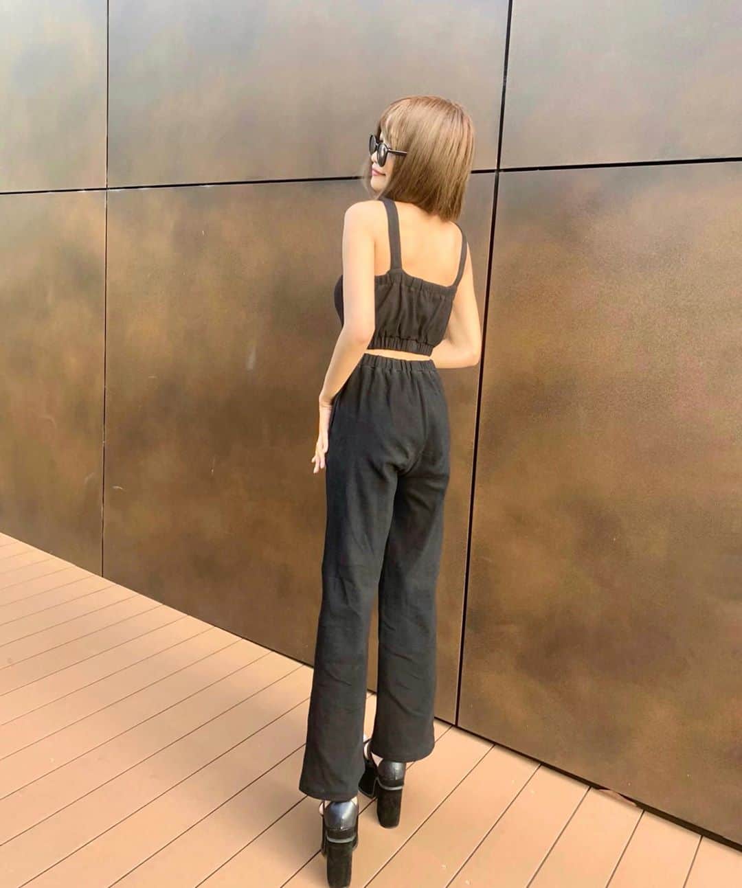 中原鈴奈さんのインスタグラム写真 - (中原鈴奈Instagram)「All Black🖤 ・ ・ ・  #envym #emoda #black #code #blackcode#allblack #オールインワン #ファッション#ファッションコーデ   #snap#fashion#code  #ootd #outfit #instafashion#instagood#instalike#like4likes#followｍe」9月8日 21時05分 - rinrin1228_