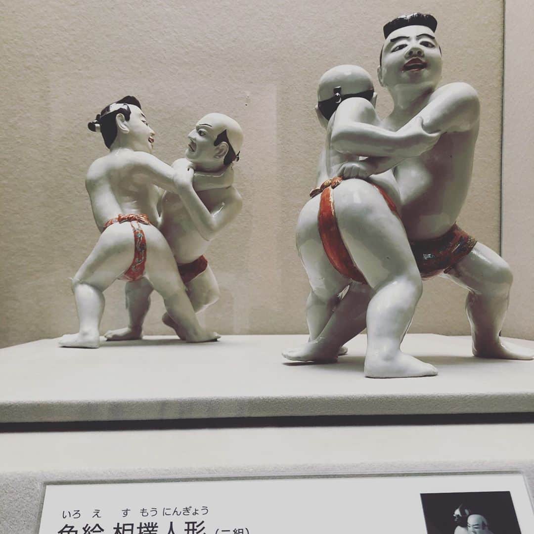 落合健太郎さんのインスタグラム写真 - (落合健太郎Instagram)「大阪市立東洋陶磁美術館で 見つけたやつ。 怖いのと可愛いの間。 間の抜けた表情がいい😂😂😂 #東洋陶磁美術館  #sumo  #osaka  #museum_of_oriental_ceramics」9月8日 16時11分 - dj_ochiken1117