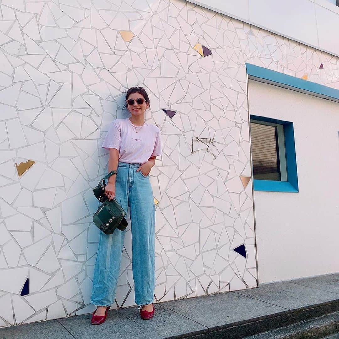 村上瑠美奈さんのインスタグラム写真 - (村上瑠美奈Instagram)「私服。  T-shirt @stellamccartney  demim @mm6maisonmargiela  bag @togaarchives  shoes @repettoparis   #るみな服 #ootd #私服#stellamccartney #mm6 #repetto #togapulla」9月8日 16時14分 - ruminamurakami