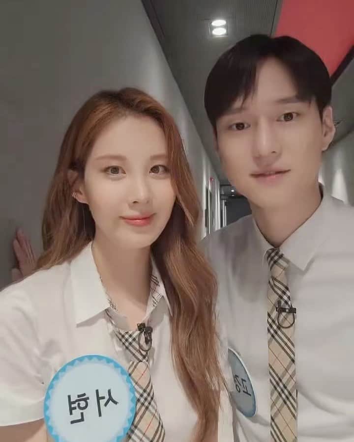 コ・ギョンピョのインスタグラム：「이번주 #아는형님 재밌게 봐주세요! ☺️ with @seojuhyun_s 함께해서 정말 의지되고, 덕분에 너무 맘편히 즐길 수 있었어 고마워🤩 편안한 분위기와 배려로 너무 행복하고 즐거운 추억 만들어 준 아형 형들 너무 감사해요🙏🏻👍🏻 #아는형님 #사생활 #jtbc」
