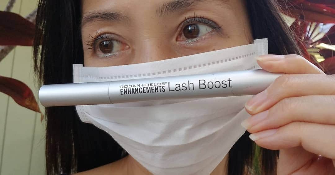 瀬川慶のインスタグラム：「What to do during “Stay Home” grow lashes! Join me! ステイホーム中に出来る事　地まつ毛育成仲間、募集中！  日本にも上陸して話題のドクターズコスメ@ロダンアンドフィールズ　  まずは手軽なマツ育からやってみない？　目指せスッピンまつ毛！  US, Canada, Australia customers- keisegawa.myrandf.com 日本在住の方　rodanandfields.co.jp＝コンサルタントKei Segawa  ラッシュブーストはUS限定商品ですが郵送可能! お気軽にご連絡を😊  #hawaii #aloha #rodanandfields #ハワイ　#アロハ　#ロダンアンドフィールズ　#スキンケア　#コンサルタント　#ドクターズスキンケア　#ラッシュブースト　#全米1　#敏感肌　#肌質改善　#マツ育　#目力　#バンビなまつ毛　#まつ毛さえ長ければどうにかなる」