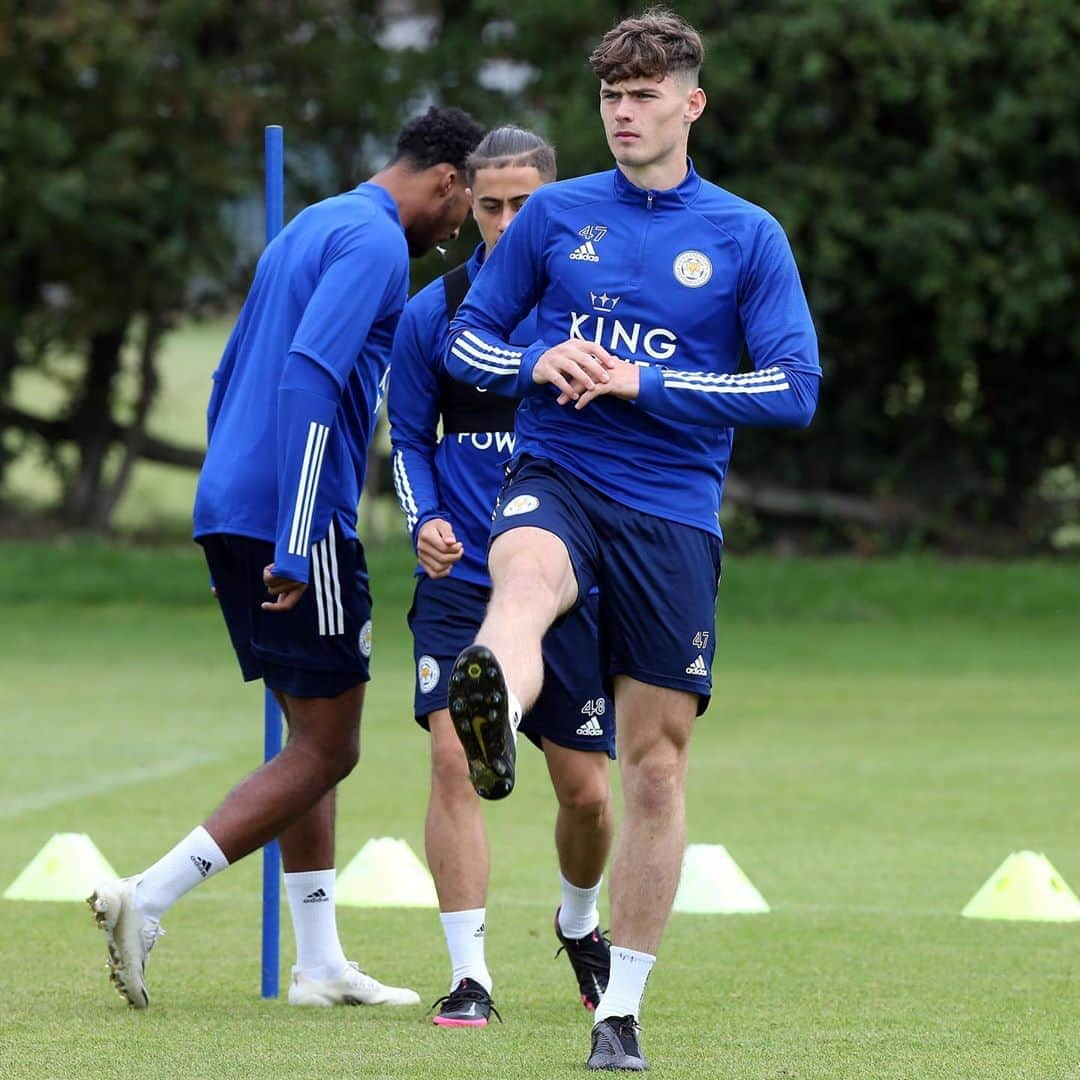 レスター・シティFCさんのインスタグラム写真 - (レスター・シティFCInstagram)「Best of luck to the #lcfc Development Squad, who take on Hull City in the #EFLTrophy later today 👊」9月8日 17時38分 - lcfc