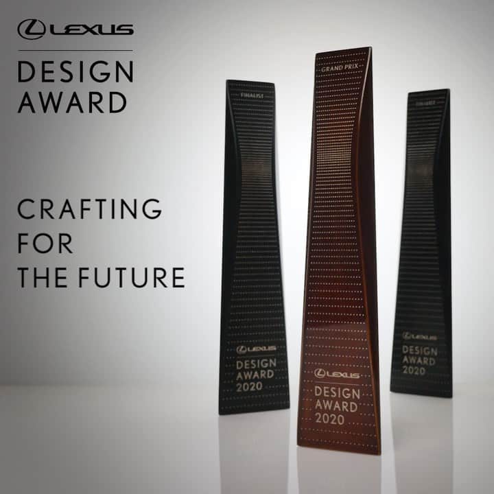 のインスタグラム：「【新トロフィーに込められた想い】 ﻿先日グランプリを発表した「LEXUS DESIGN AWARD 2020」。ファイナリスト6組には、本アワード2013年受賞者「Tangent」吉本英樹氏が新しくデザインしたトロフィーを贈呈。吉本氏は、現在ロンドンを拠点に世界の名だたるブランドとコラボするなど、幅広く活躍しています。 ﻿ 詳しくは Lexus.jp をご覧ください。 ﻿ #レクサス #Lexus #Lexusjapan #Lexusjp #ExperienceAmazing #デザイン #デザイナー #アート #アイデア #コンペティション #吉本英樹 #LexusDesignAward #design #designer #art #idea #competition #Tangent #car #cars #drive #driving」