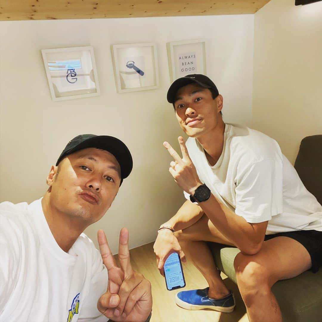 余文樂のインスタグラム：「短聚一下 @yoyang」