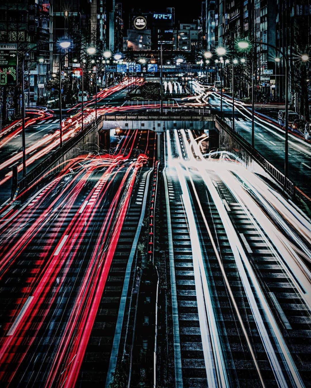 HAYAMI HANNAH ハナさん ど田舎さんのインスタグラム写真 - (HAYAMI HANNAH ハナさん ど田舎Instagram)「TakaraCho 🌃Tokyo   #Hayamihannah #sonyalpha #PASHADELIC #photo_shorttrip #IG_PHOS #japan_vacations #streetshared #daily_photo_jpn #illgrammer #theImaged #inspirationcultmag #tokyocameraclub #hubsplanet #knowthismind #ig_shotz_asia #streetshootjapan #adorama#sonyimages #lovers_nippon #JapanCityBlues #wondersofnippon #japan_daytime_view #moodygrams #shotzdelight #weekly_feature #raw_japan  #IGersJP #screen_archive #reco_ig  #discovertokyo」9月8日 18時48分 - hayamihannah