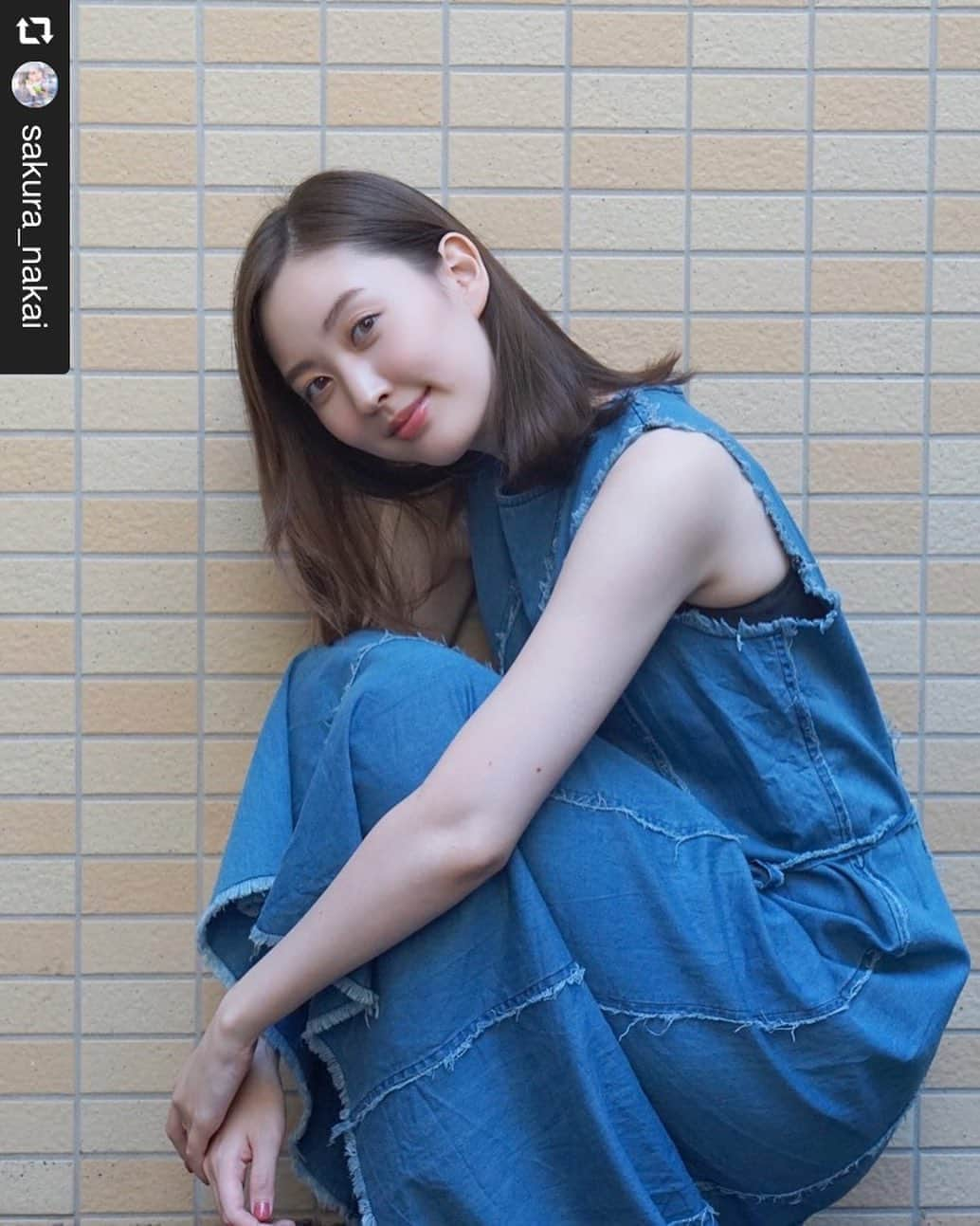 MILKFED.さんのインスタグラム写真 - (MILKFED.Instagram)「Thank you 👖💙﻿ #repost @sakura_nakai﻿ *﻿ オーディション用の資料をば。﻿ いつも自分ちのマンションの壁で撮るのだけど﻿ 意外といい感じの光で撮れるのです。﻿ SONY α6000にて無加工✌️﻿ .﻿ #ootd #camera #sonya6000 #onepiece #milkfed #shooting #snap #simplefashion #summer #model #audition #カメラ #マイカメラ #オーディション用資料 #ちょっと盛れた #ワンピース #ミルクフェド #楽ちん #milkfedjp #ミルフェ #ミルクフェド #ガーリーストリート #デニム #ワンピース #中井さくら」9月8日 19時03分 - milkfedjp