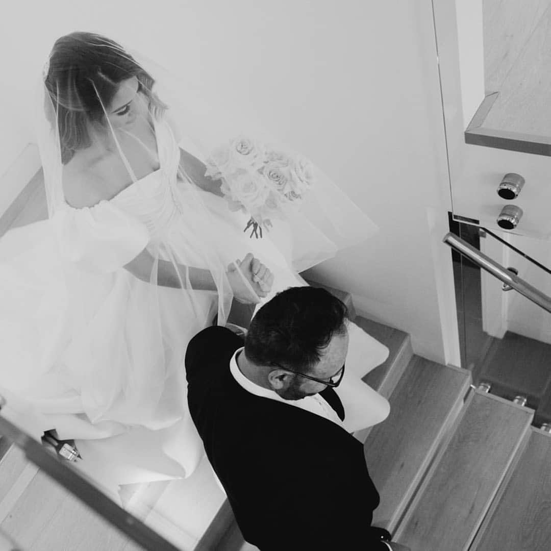 Steven Khalilさんのインスタグラム写真 - (Steven KhalilInstagram)「Intimate moments with the bride to be can sometimes be the most special of them all #KhalilBride #StevenKhalil #StevenKhalilBride ⠀⠀⠀⠀⠀⠀⠀⠀⠀ Pictured: Real Bride Esra」9月8日 19時23分 - steven_khalil