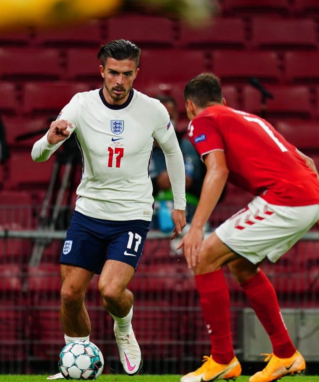 ジャック・グリーリッシュさんのインスタグラム写真 - (ジャック・グリーリッシュInstagram)「Dream come true to make my @england debut tonight and a proud and emotional moment for me and my family. What a absolute privilege. 🙏🏼🏴󠁧󠁢󠁥󠁮󠁧󠁿 #ThreeLions」9月9日 6時13分 - jackgrealish