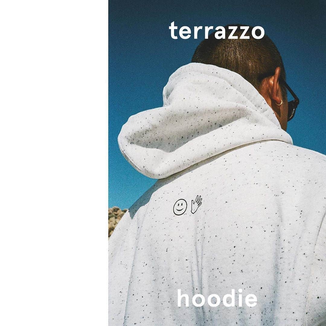 Glossierさんのインスタグラム写真 - (GlossierInstagram)「🆕 Hoodie in Terrazzo up on Glossier.com ☁️ A hoodie so cozy, you’ll think you borrowed it」9月8日 21時14分 - glossier