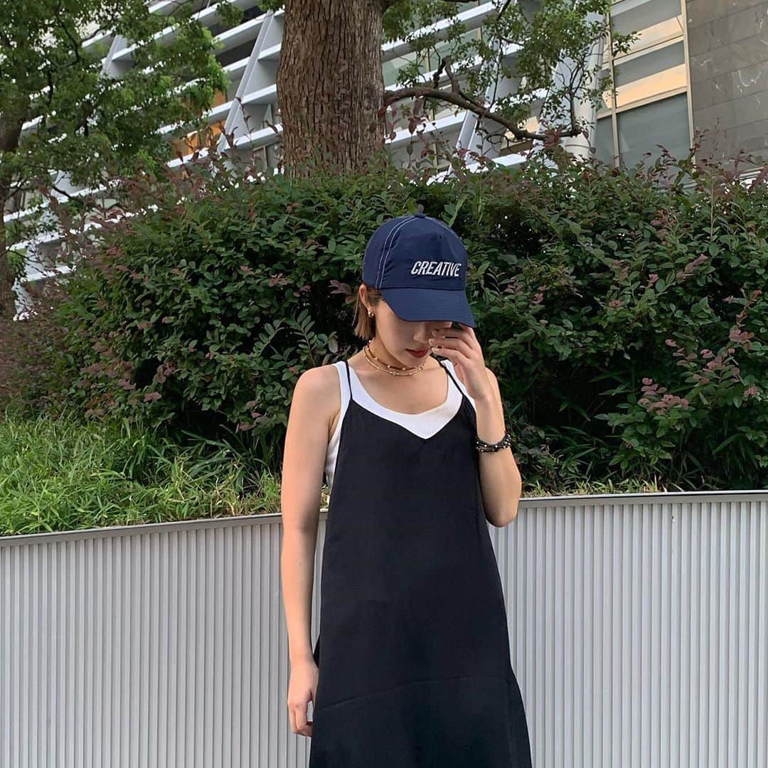 山本 絵里加のインスタグラム：「そろそろ夏服の出番は終わりかな〜？？🤧冬だいぶ苦手だけど楽しみ作りながら乗り越えます⤴︎」