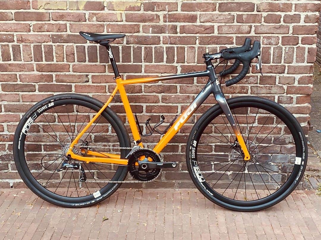 Fuji Bikesさんのインスタグラム写真 - (Fuji BikesInstagram)「Check out this rad custom #FujiJari from @AntonyJack in the #Netherlands! 👀   How would you customize your Jari?   #Gravelbike #custom #Dutch #groad」9月8日 23時50分 - fujibikes