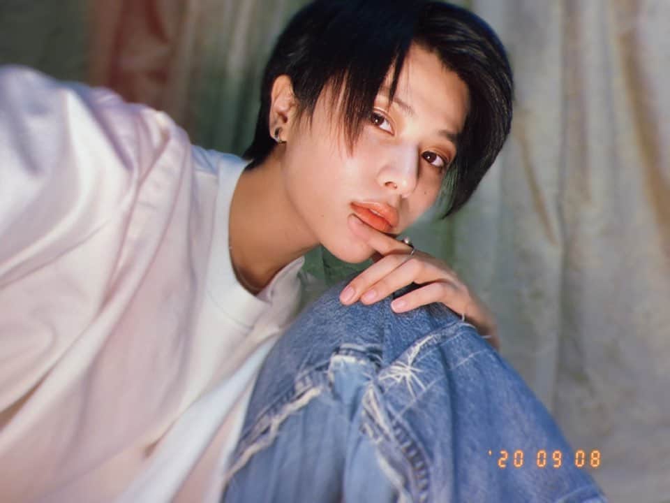 春川芽生のインスタグラム：「👖🤳 .  こいつぁ通常のぼくちゃんですが置いておきます‼️🏀 #メンズライク  #からのファッションブザービート (??)」
