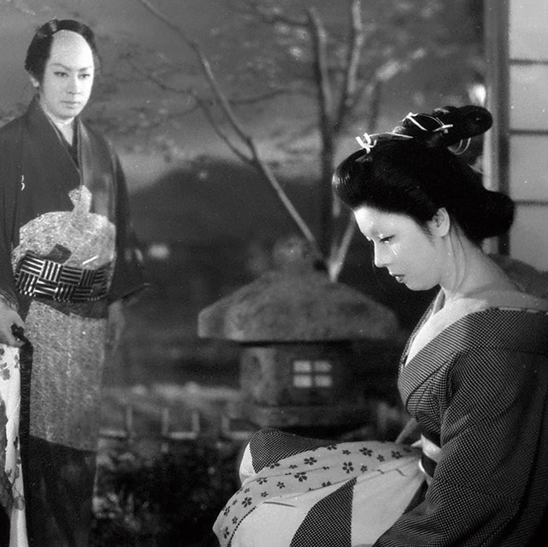 UPLINK film distributionさんのインスタグラム写真 - (UPLINK film distributionInstagram)「「#京マチ子映画祭」#アップリンク京都 にて、10月16日（金）より上映🌹🌹🌹 ・・・ 国際映画祭を次々と制し、グランプリ女優と呼ばれた伝説の女優 #京マチ子 の代表作を一挙上映！本当の私を教えてあげましょう。 ・・・ 『#雨月物語』 『#地獄門』 『#羅生門』 『#偽れる盛装』 『#いとはん物語』 『#鍵』 『#愛染かつら』 『#女の勲章』 『#女の一生』 『#藤十郎の恋』 『#流転の王妃』 『#夜の素顔』 『#細雪』 『#黒蜥蜴』 『#痴人の愛』」9月8日 23時55分 - uplink_film
