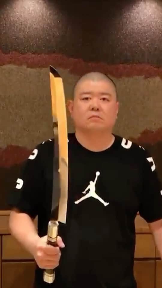 のインスタグラム：「I AM NOT TERUZUSHI」