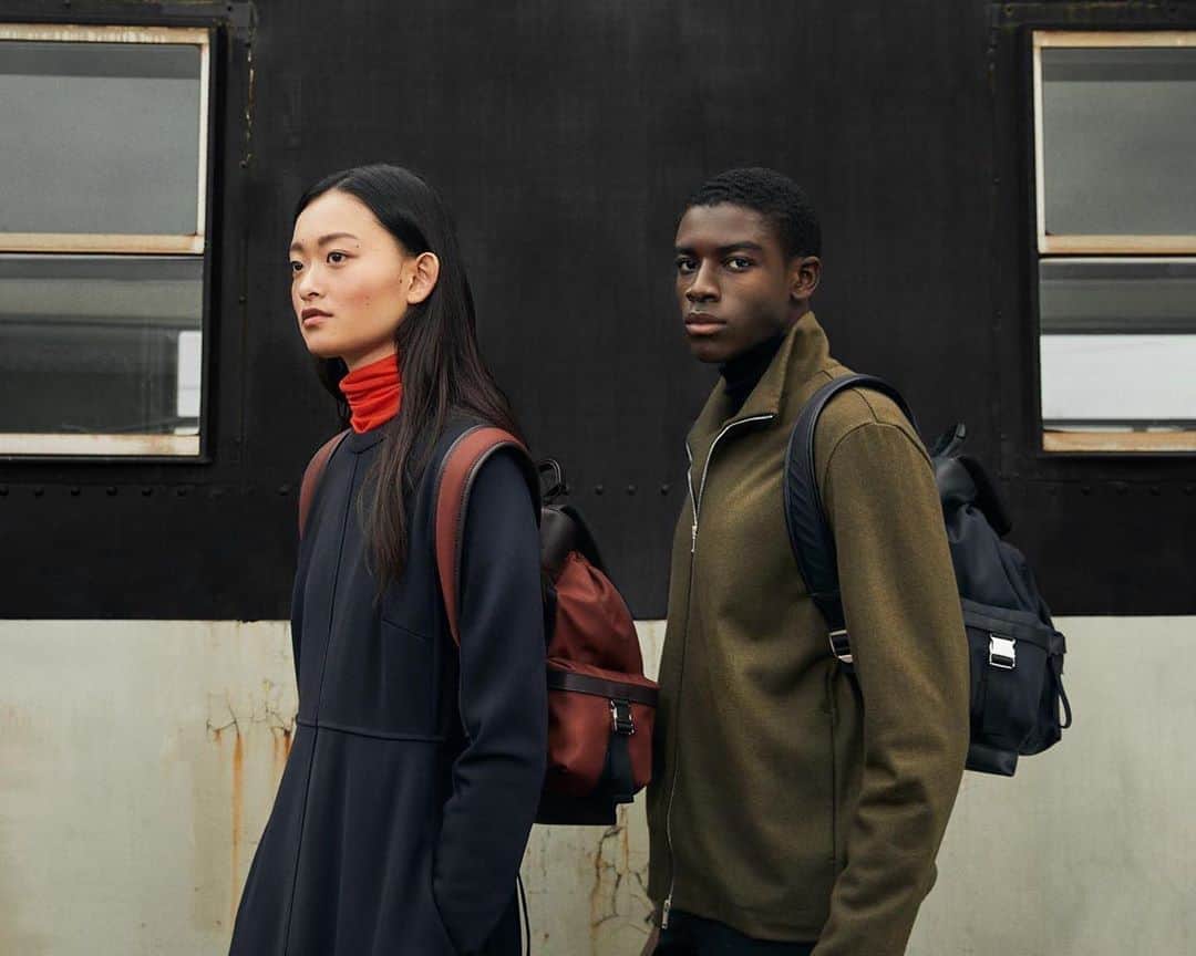 ウォントのインスタグラム：「For workday to weekend. The Avalon backpack returns in tear-proof and water resistant Italian nylon. Shop our everyday bag in Sienna & Black on wantlesessentiels.com  #wantlesessentiels #worldofwant」
