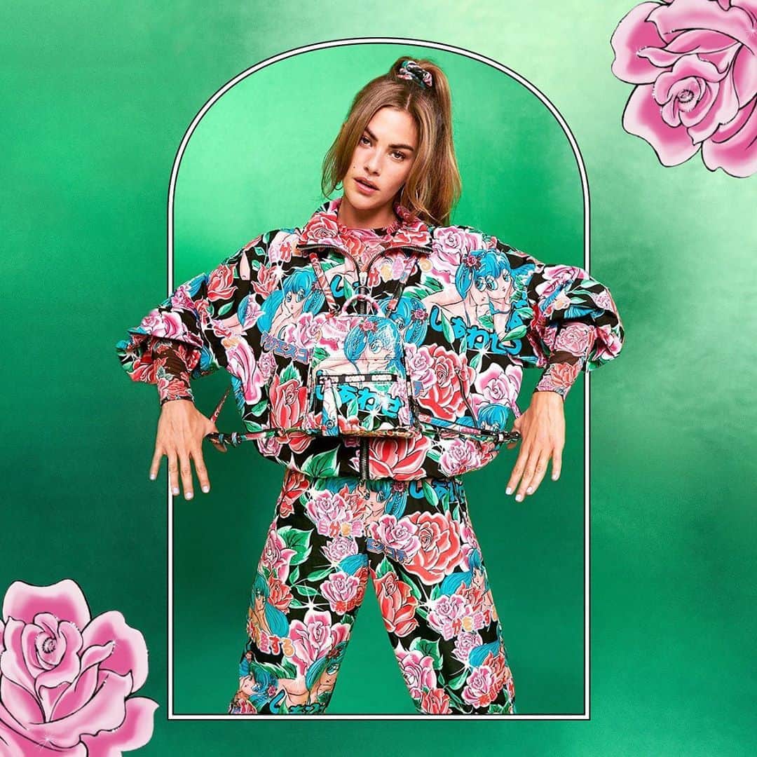 デシグアルのインスタグラム：「Roses Climax: Feel the pleasure of blooming with strong, potent and energetic roses 🌸 #DesigualxMariaEscote」