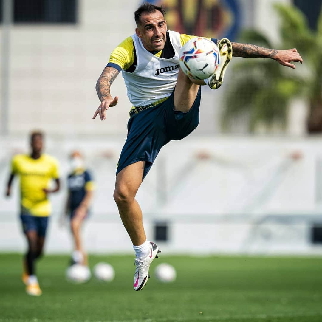 フランシスコ・アルカセルさんのインスタグラム写真 - (フランシスコ・アルカセルInstagram)「Training or not? 🔥🚀 #HayQueVivirla #YouHaveToLiveIt • #VillarrealCF #PacoAlcácer #LaLiga」9月9日 3時32分 - paco93alcacer