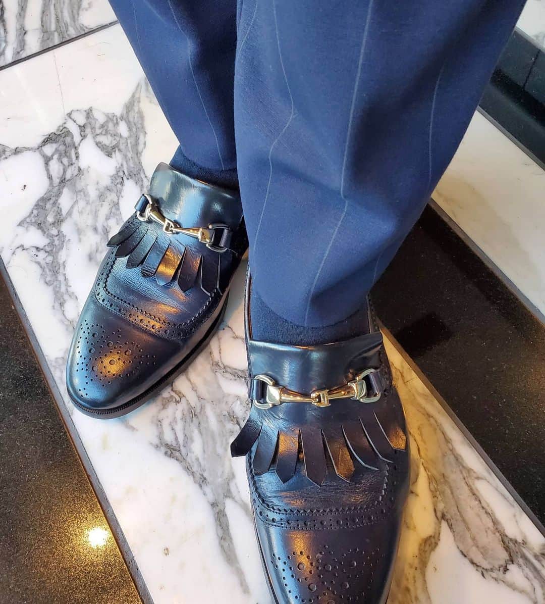 峰竜太さんのインスタグラム写真 - (峰竜太Instagram)「#アド街ック天国 https://www.tv-tokyo.co.jp/adomachi/ https://www.tv-tokyo.co.jp/adomachi/smp/ #suit#eleventy #shirt #doone #tie#beams #shoes #doucals」9月9日 14時54分 - mineryuta