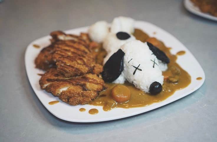のインスタグラム：「#hawaiioriginals ChickenKAWStsu x @jaessshi」