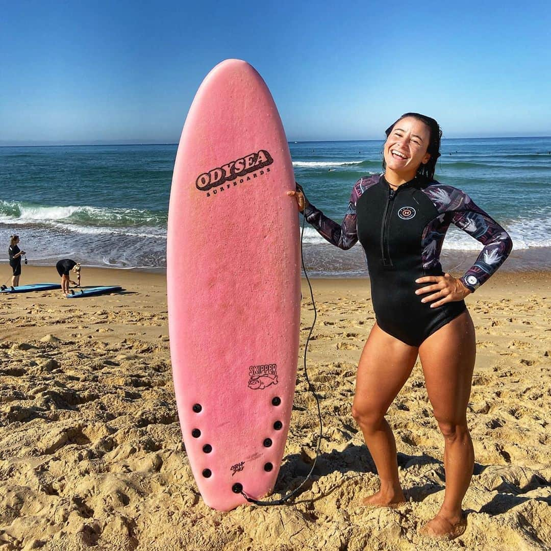 ジョアン・ディファイさんのインスタグラム写真 - (ジョアン・ディファイInstagram)「I loved yesterday’s tool but I would love to get some waves today 😇I miss you @phacoach to ride our #pinkrocket 🥰 #SquadOnAMission #SuperOcean #breitling」9月9日 15時26分 - johannedefay