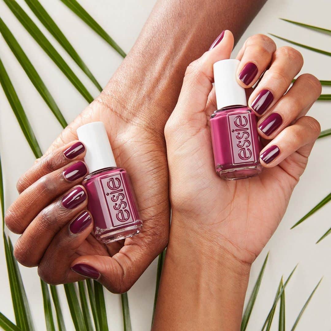Target Styleのインスタグラム：「Getting into the 'Swing of Things'. This *NEW* deep berry shade is from our limited edition #essiefall2020 collection. What color are you eyeing? 👉  💚  Heart of the Jungle 🧳  Cargo Cameo 💦  Waterfall in Love 🧡  Don't Be Spotted ❤️ Adrenaline Brush 💜  Swing of Things」