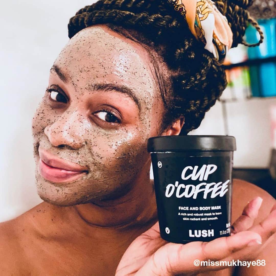 LUSH Cosmeticsさんのインスタグラム写真 - (LUSH CosmeticsInstagram)「Did someone say Cup O' Coffee?⁠ Tap the pic to get your caffeine hit now.⁠ ⁠ 📷@missmukhaye88⁠ ⁠ [Photo description: A woman wears Cup O' Coffee Face and Body Mask while holding the large potted version of it in her hand.]⁠ ⁠ #TextureTuesday #LushLife #CrueltyFree #Lushie #CupOCoffee」9月9日 6時30分 - lushcosmetics